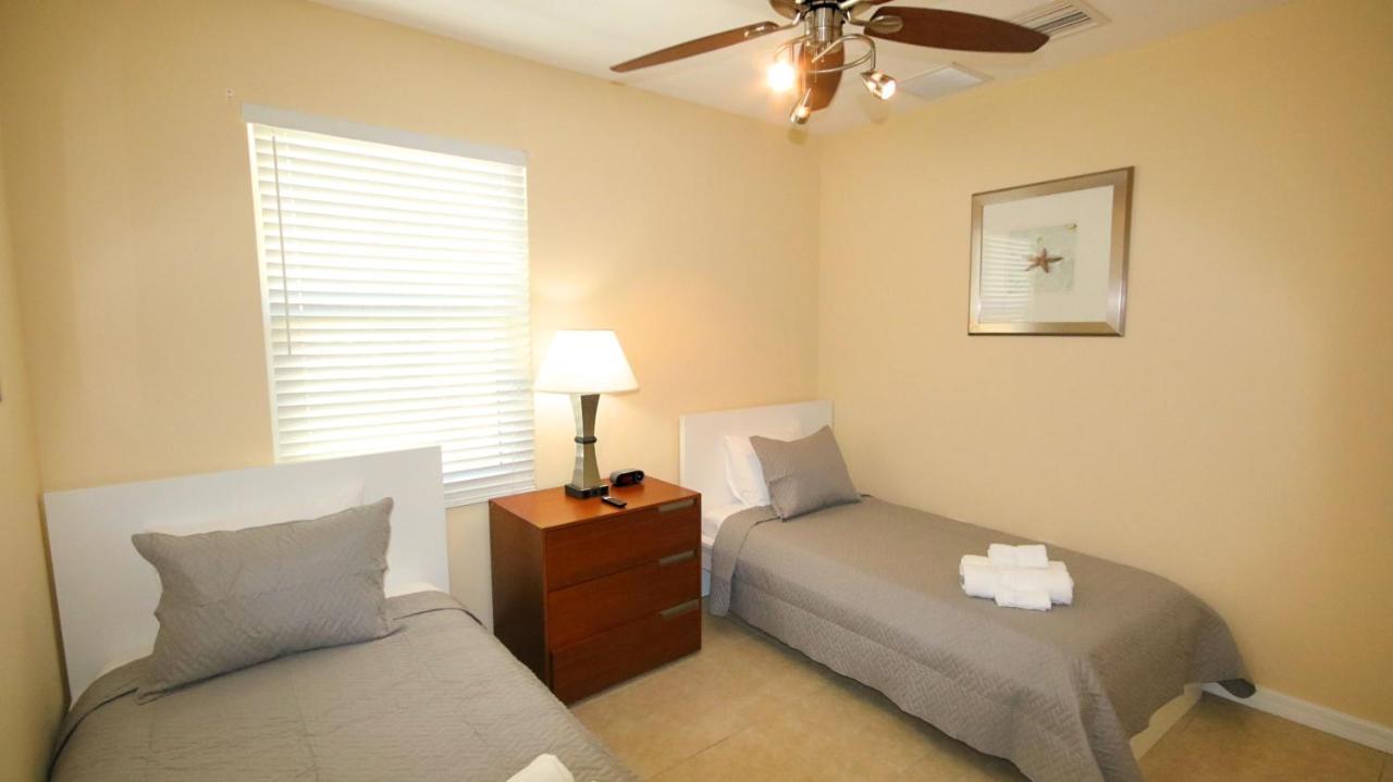 Johns Pass Condo'S- Fully Remote St. Pete Beach Eksteriør billede